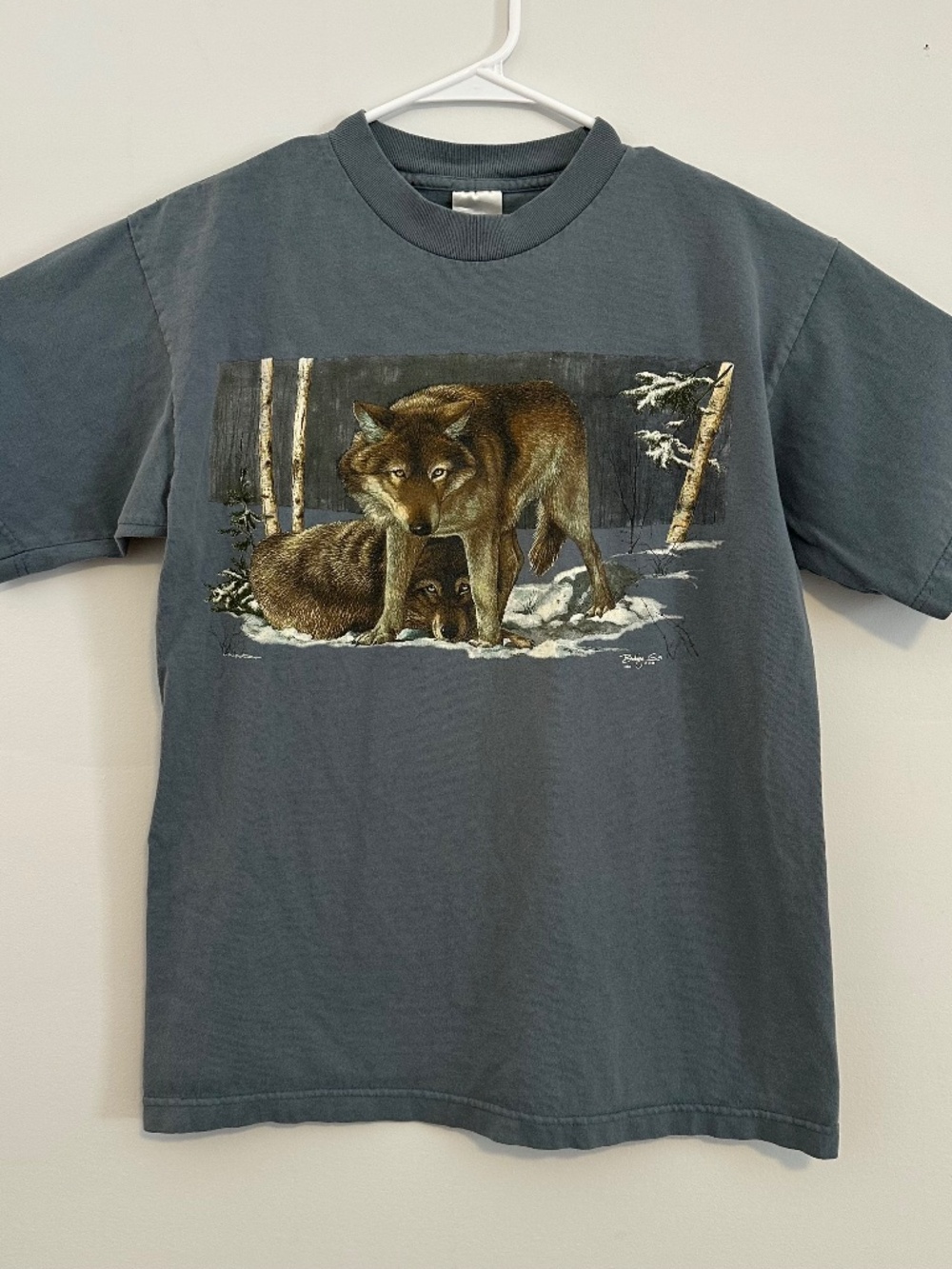 Snowy Woods Wolf Animal Print T-Shirt Medium Blue 1998 90's Short Sleeve
